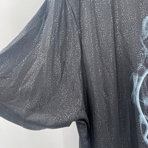 MARVEL The Punisher T-Shirt Size 2XL Men's Flaming Skull NWT Black Textured - Picture 7 of 7